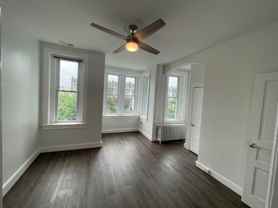 1332 E St NE - Photo 1 of 1