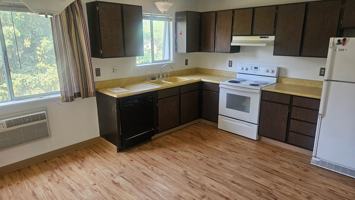featured image of 905 E Swallow Rd #4