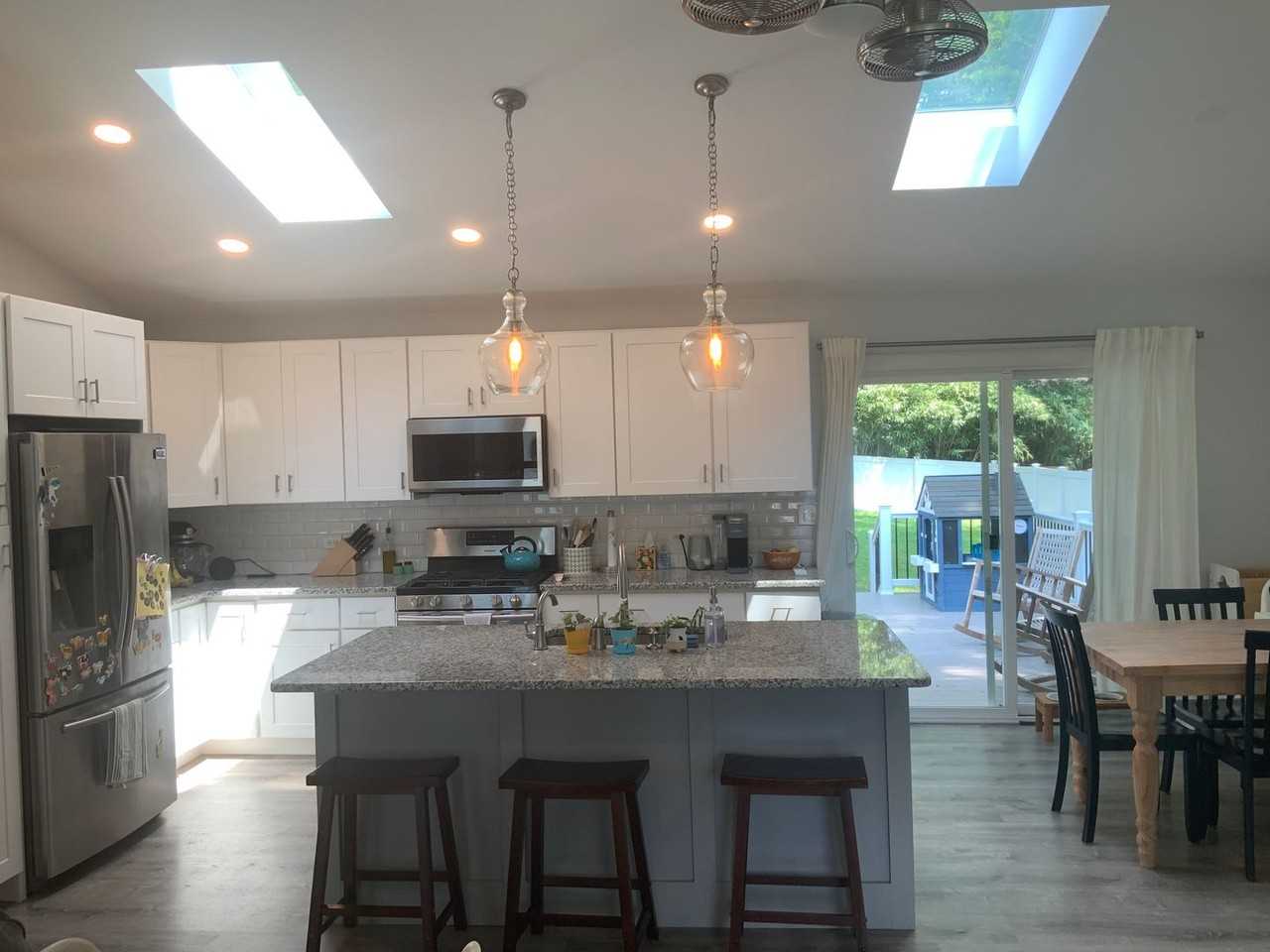 165 E Bay View Dr - Photo 3 of 32