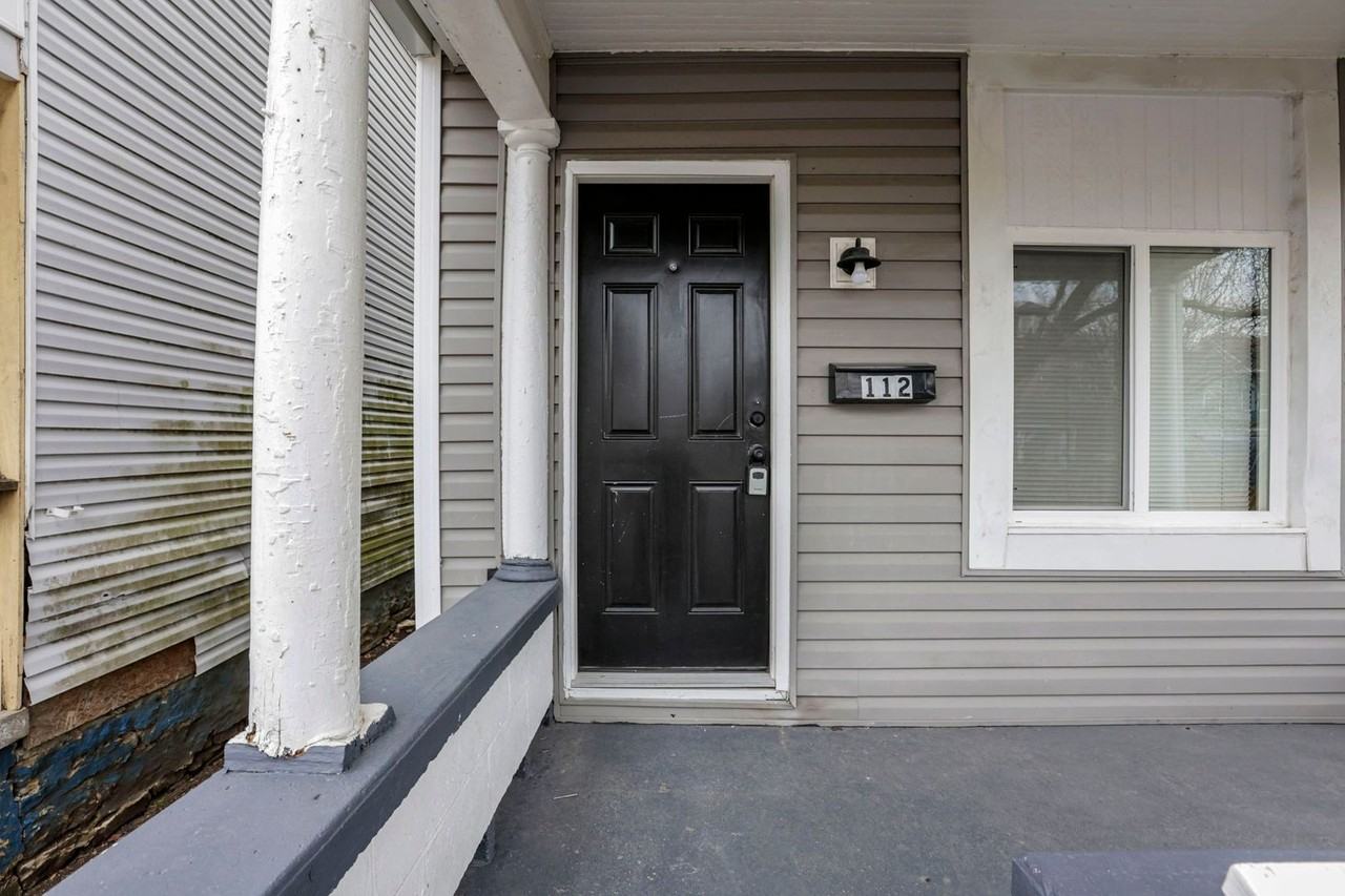 112 S Cypress Ave - Photo 5 of 36