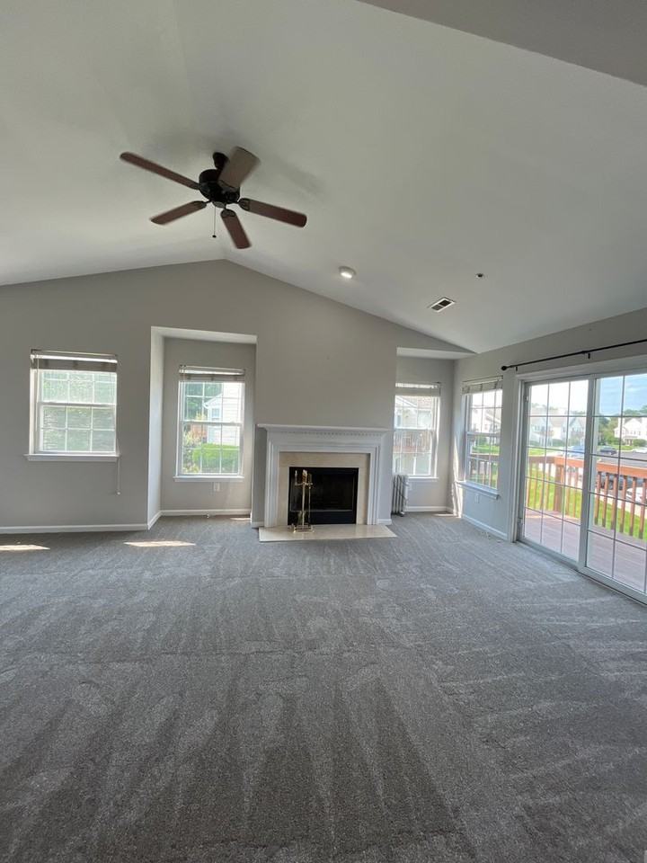 28 Wagon Wheel Rd - Photo 3 of 14