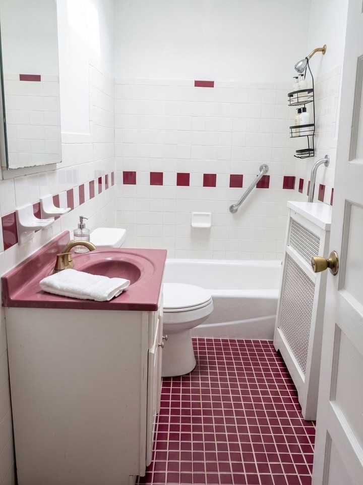 1142 E Woodlawn St - Photo 7 of 8
