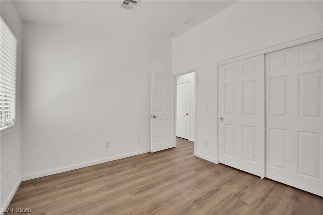 1112 Gary Carmena Ave - Photo 4 of 12