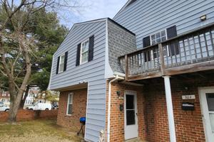 featured image of 902 Winterstick Pl #1