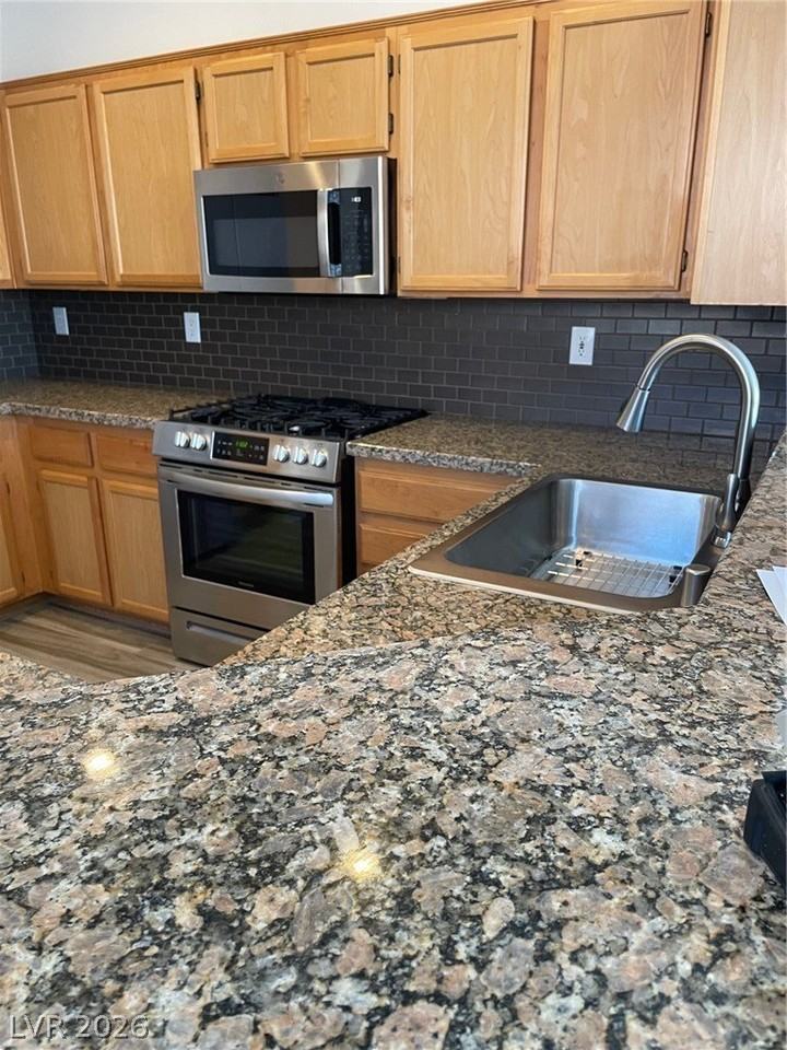10200 Delray Beach Ave #203 - Photo 4 of 19