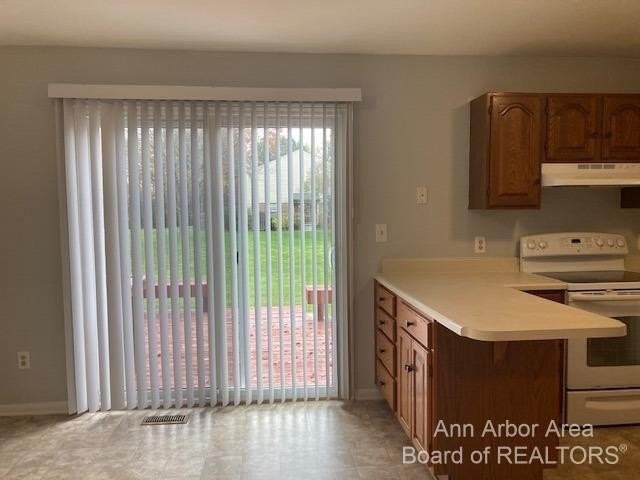 3502 Burbank Dr - Photo 7 of 23