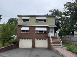 featured image of 213 Lafayette St
