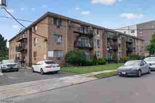 765 Vose Ave #D14 - Photo 1 of 1