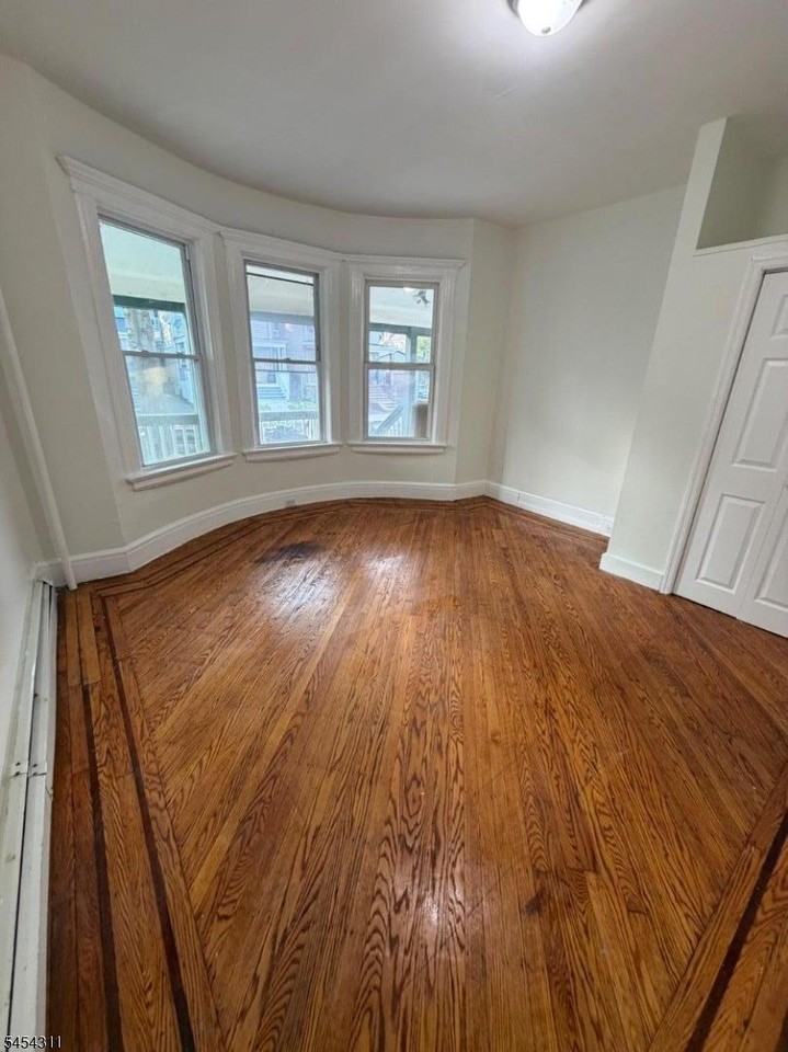 126 N 17th St - Photo 3 of 18