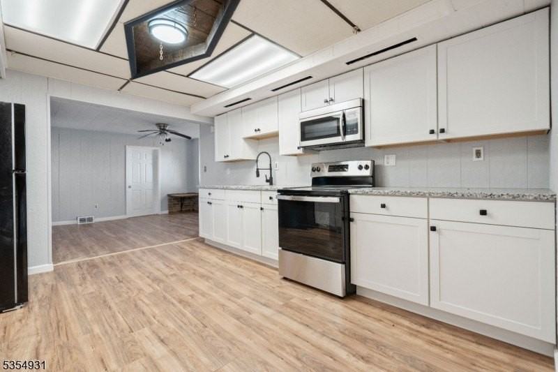 241 E Central Ave #B - Photo 2 of 18
