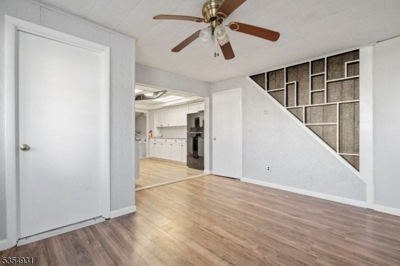 241 E Central Ave #B - Photo 5 of 18