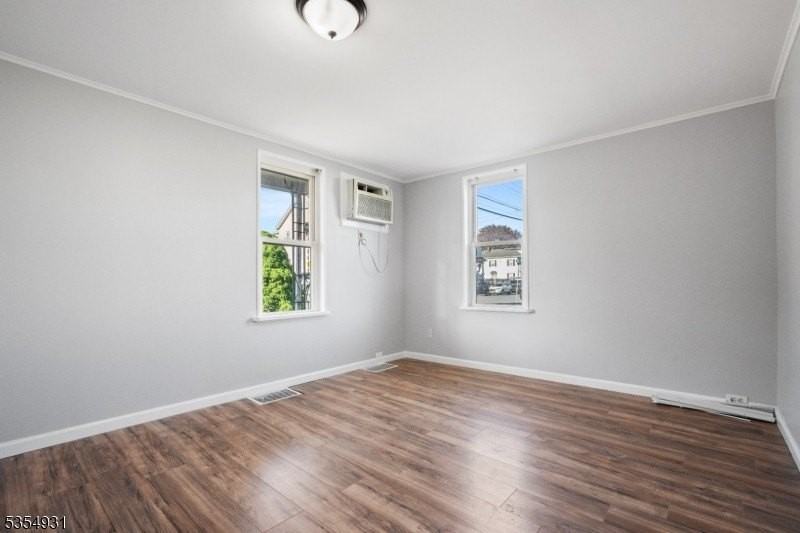 241 E Central Ave #B - Photo 6 of 18