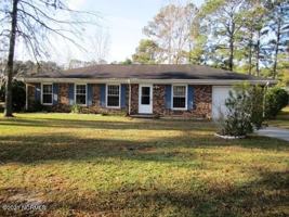 featured image of 102 Hillside Ct