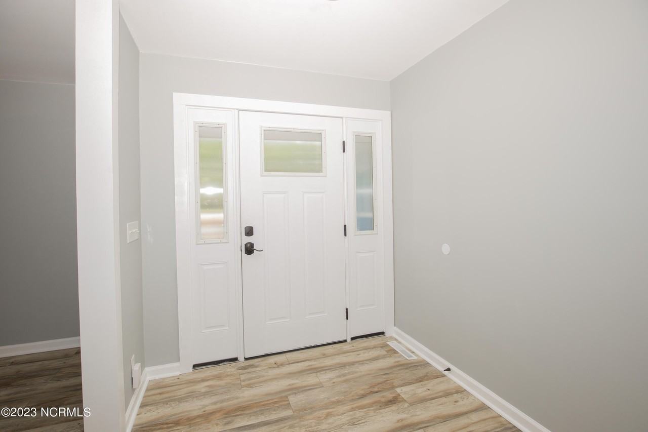 1 Bogie Dr - Photo 6 of 50