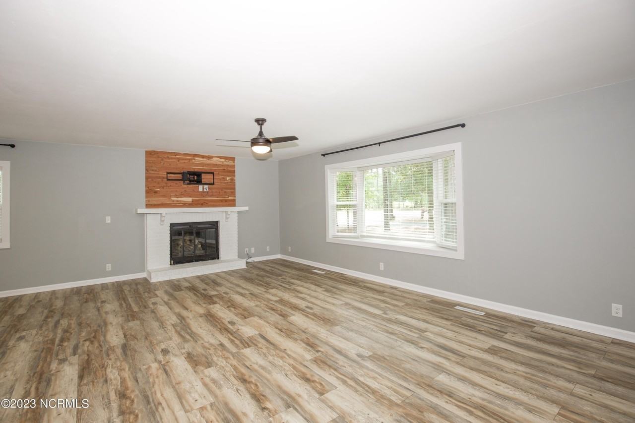 1 Bogie Dr - Photo 7 of 50