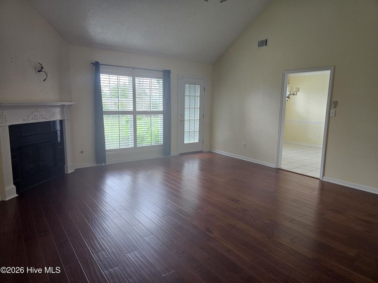 4634 Crested Butte Rd - Photo 4 of 19
