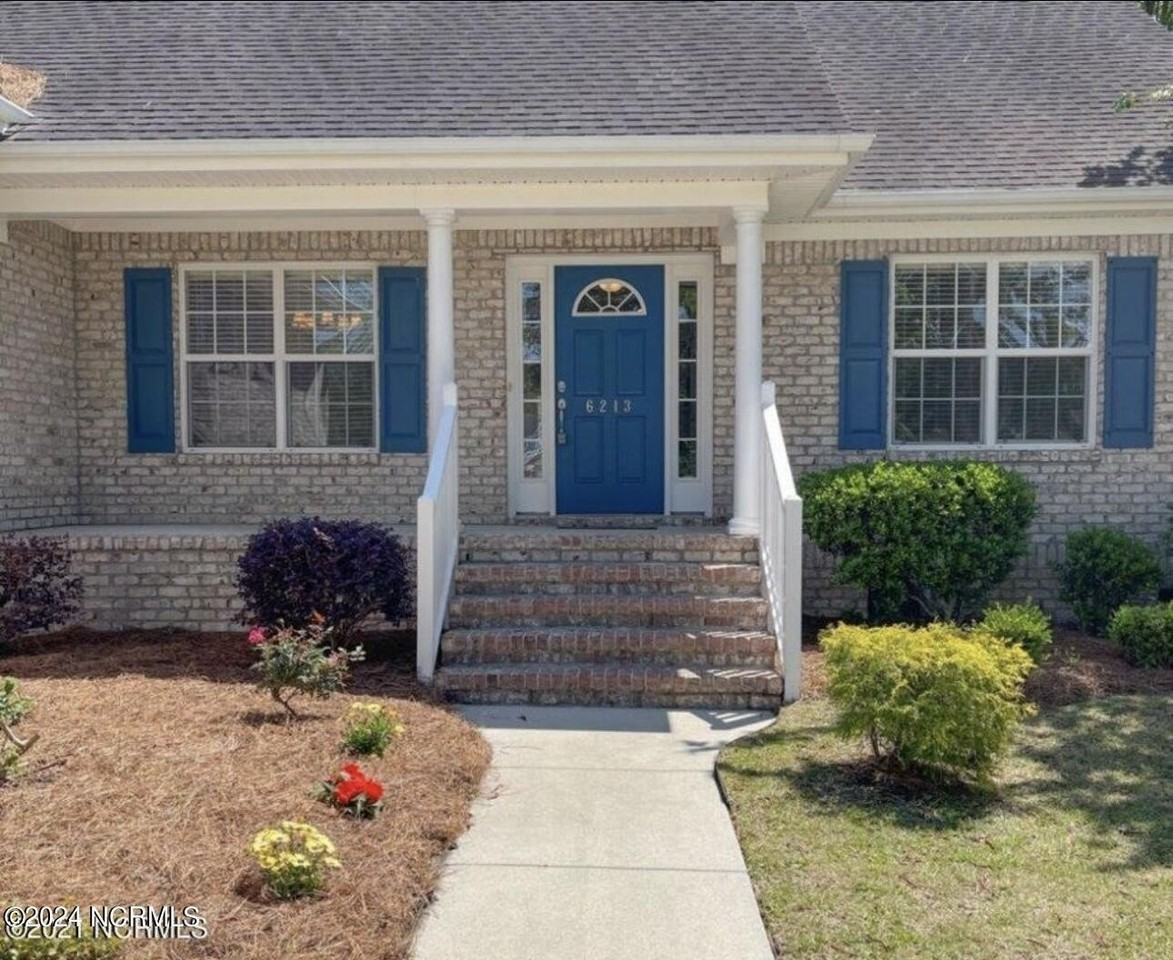 6213 Sugar Pine Dr - Photo 2 of 50