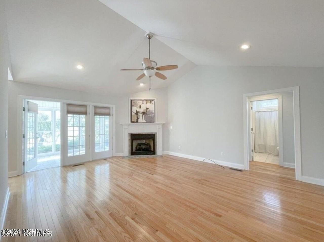 6213 Sugar Pine Dr - Photo 7 of 50
