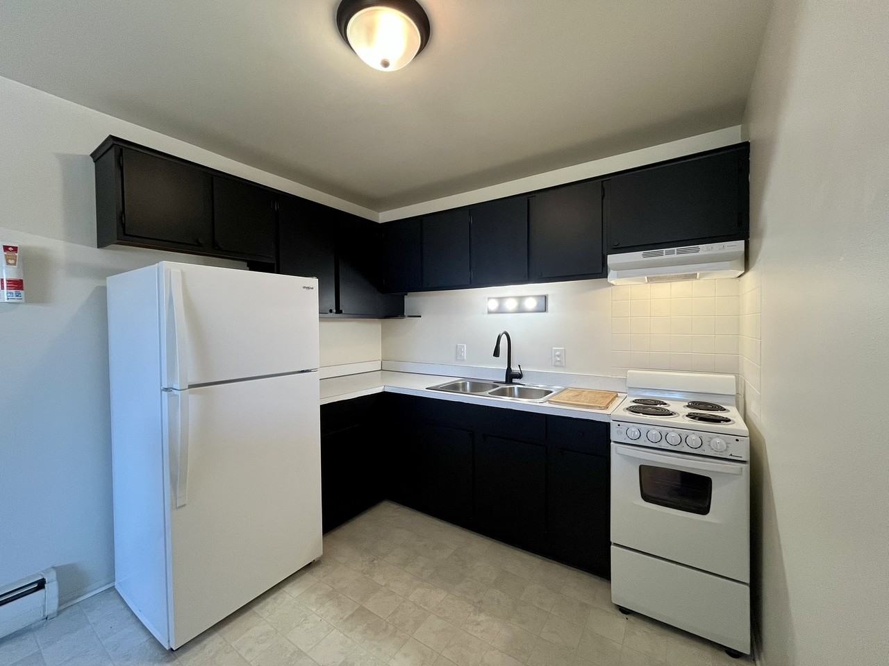 610 Harrison Blvd #46 - Photo 4 of 10