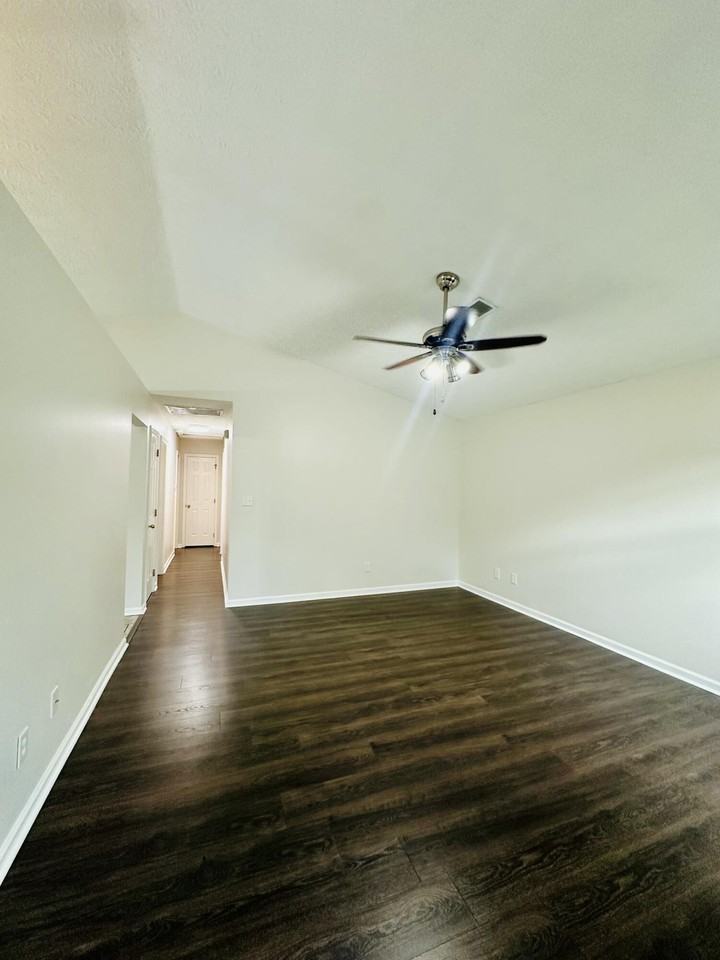 2064 Coriander Ln - Photo 3 of 11