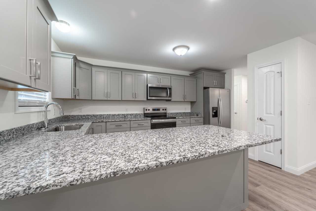 161 Central Park Ave - Photo 7 of 23