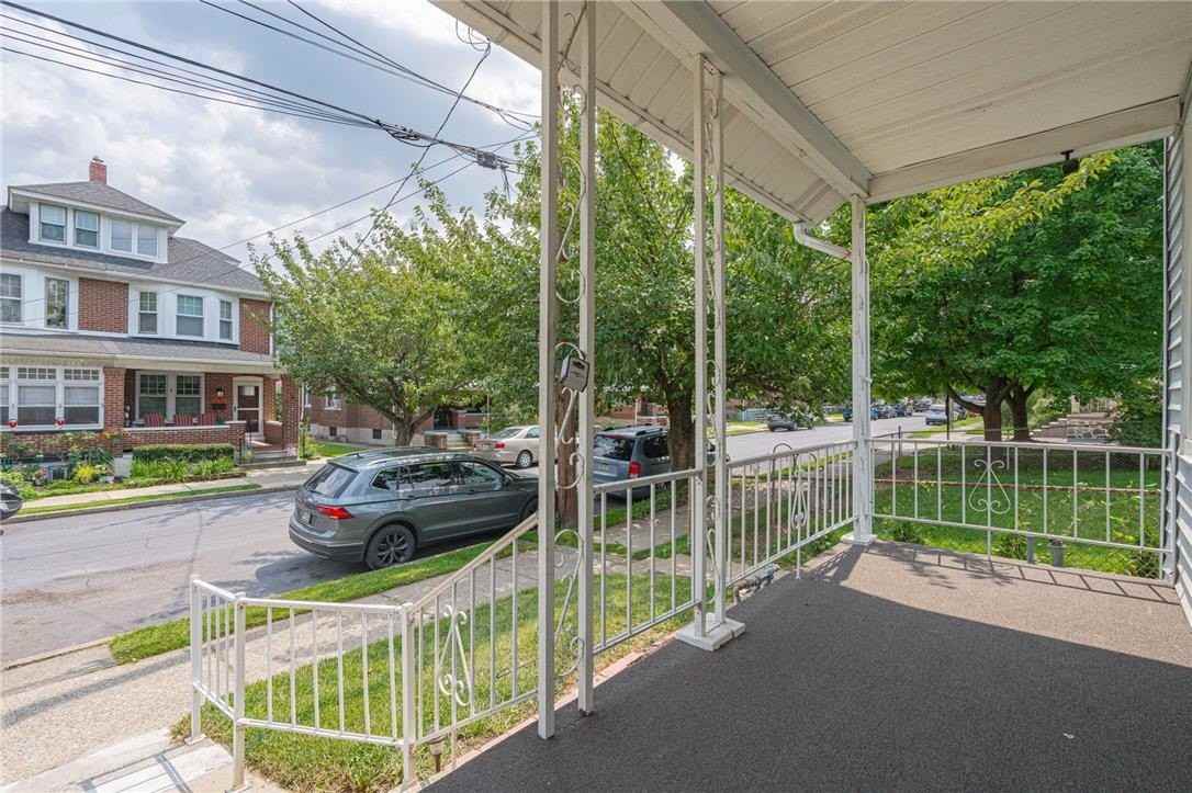 1037 Seneca St - Photo 3 of 45
