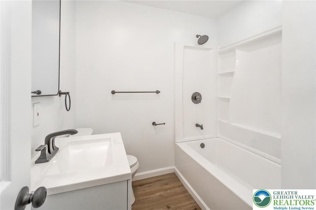 2269 Pennsylvania Ave #1 - Photo 7 of 28