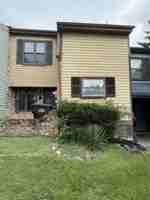 featured image of 1717 Redwood Ct