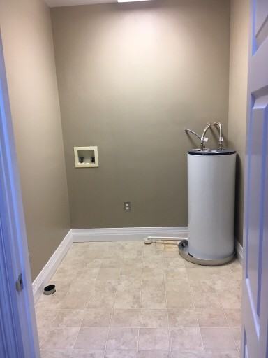 119 E Depot St #1 - Photo 7 of 17