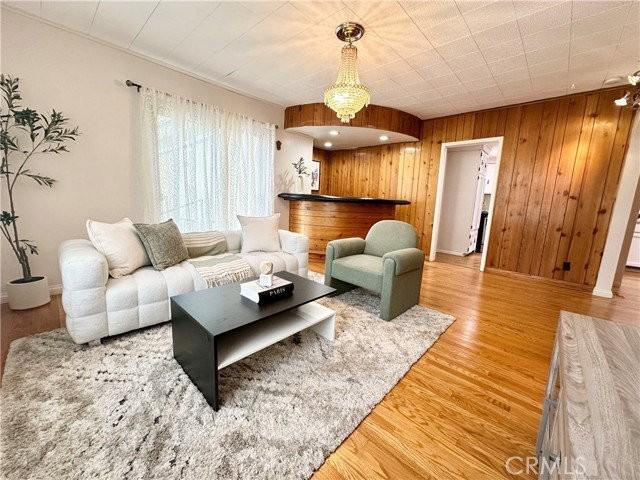 6220 Etiwanda Ave - Photo 3 of 8