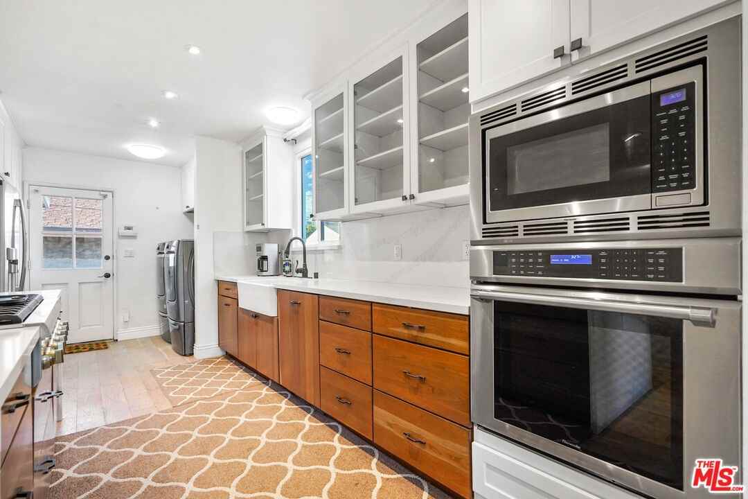 649 Tufts Ave - Photo 5 of 8