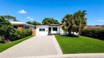 featured image of 8819 Dickens Ave