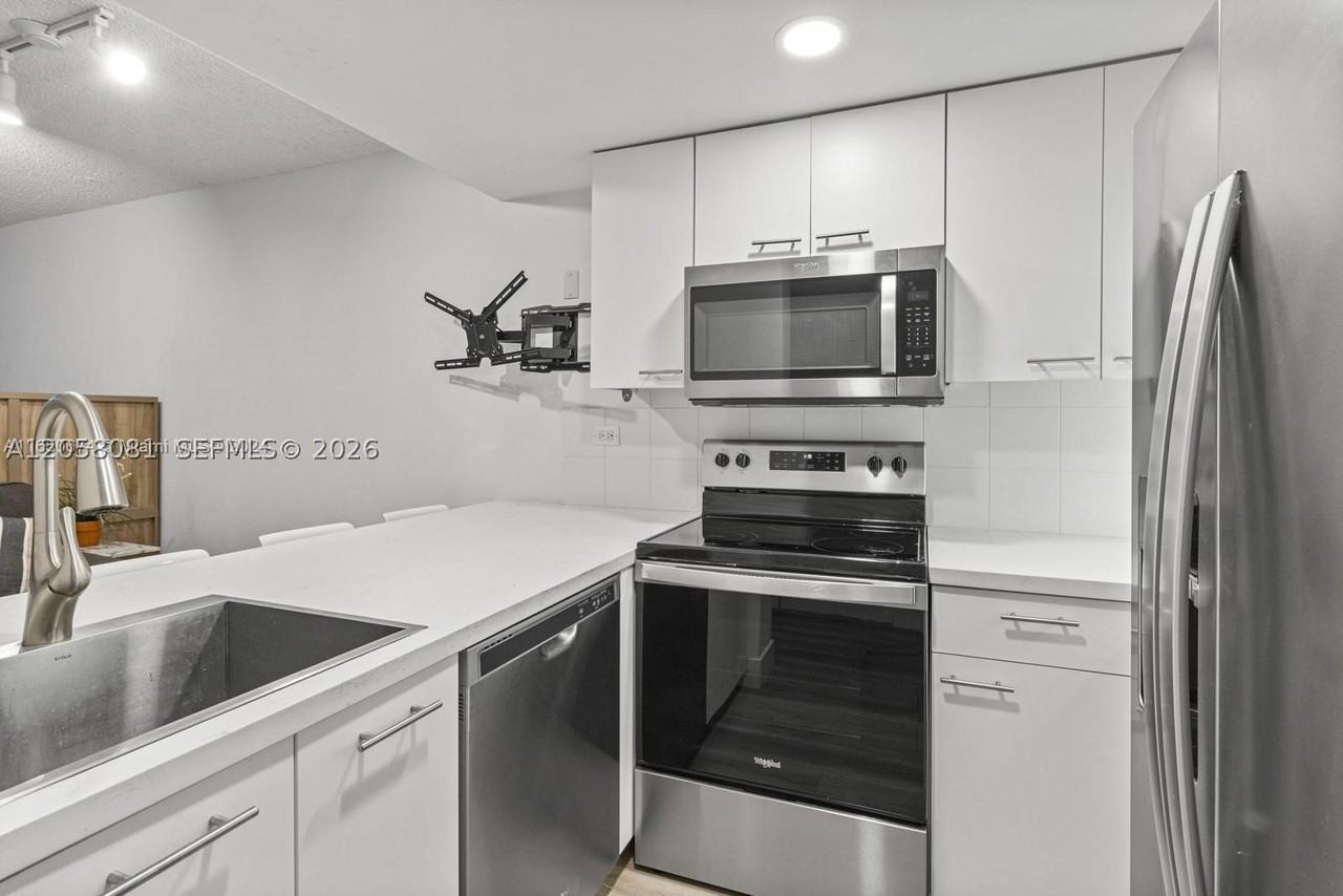 2801 Florida Ave #234 - Photo 2 of 17