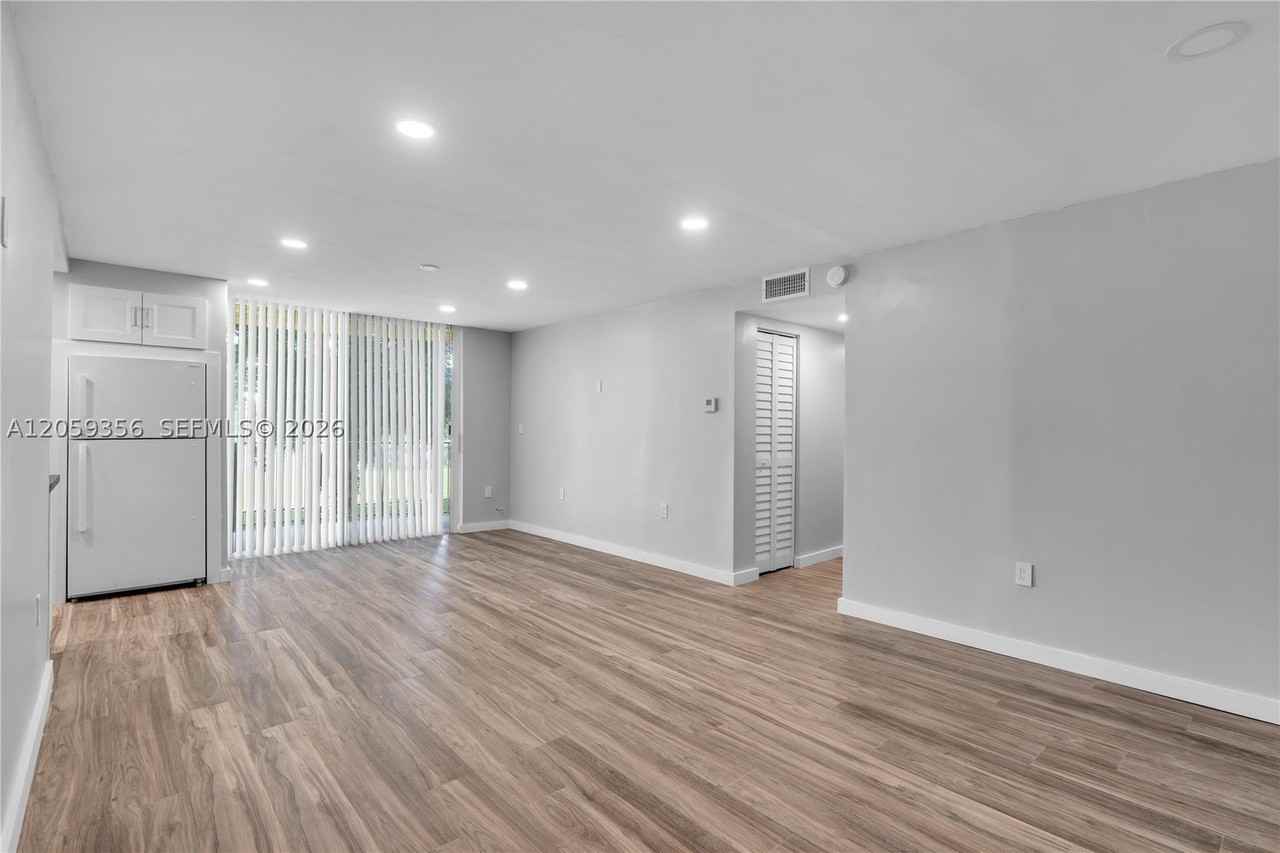 9320 Fontainebleau Blvd #214 - Photo 4 of 44
