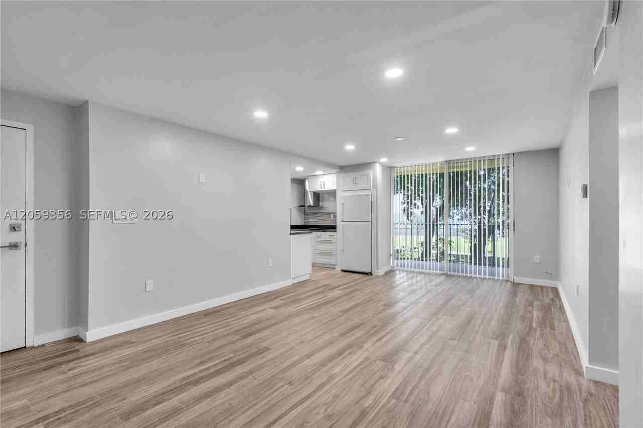 9320 Fontainebleau Blvd #214 - Photo 5 of 44