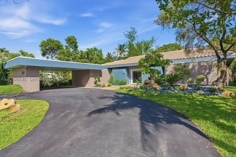 291 Shore Dr E #0 - Photo 3 of 50