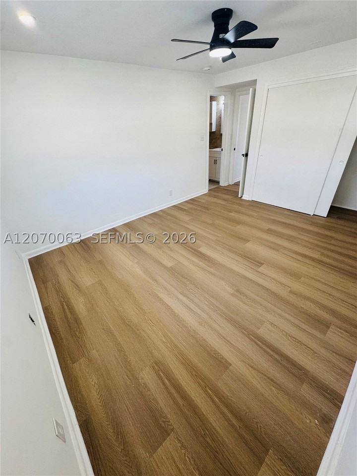 2502 Harding St #2 - Photo 5 of 6
