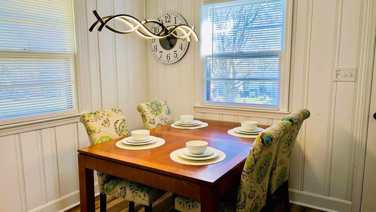 Woodcrest Dr - Photo 4 of 5