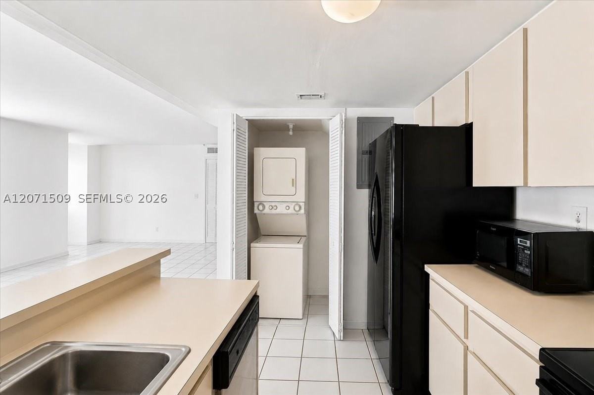 6870 Sw 45th Ln #230 - Photo 5 of 15