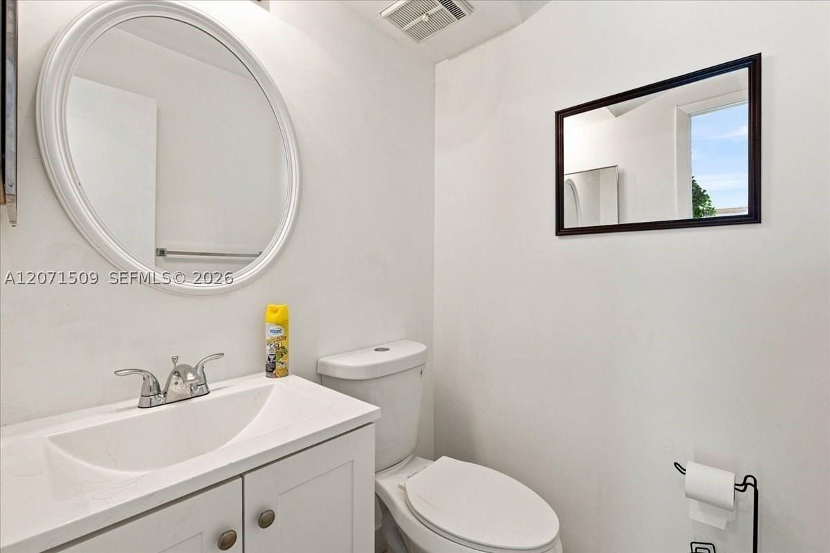 6870 Sw 45th Ln #230 - Photo 6 of 15