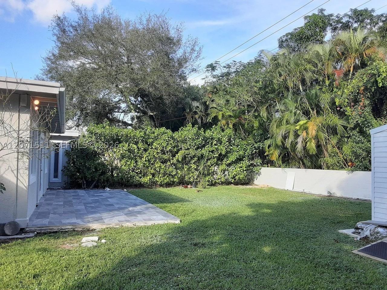 12253 Sw 82nd Ave #0 - Photo 3 of 50