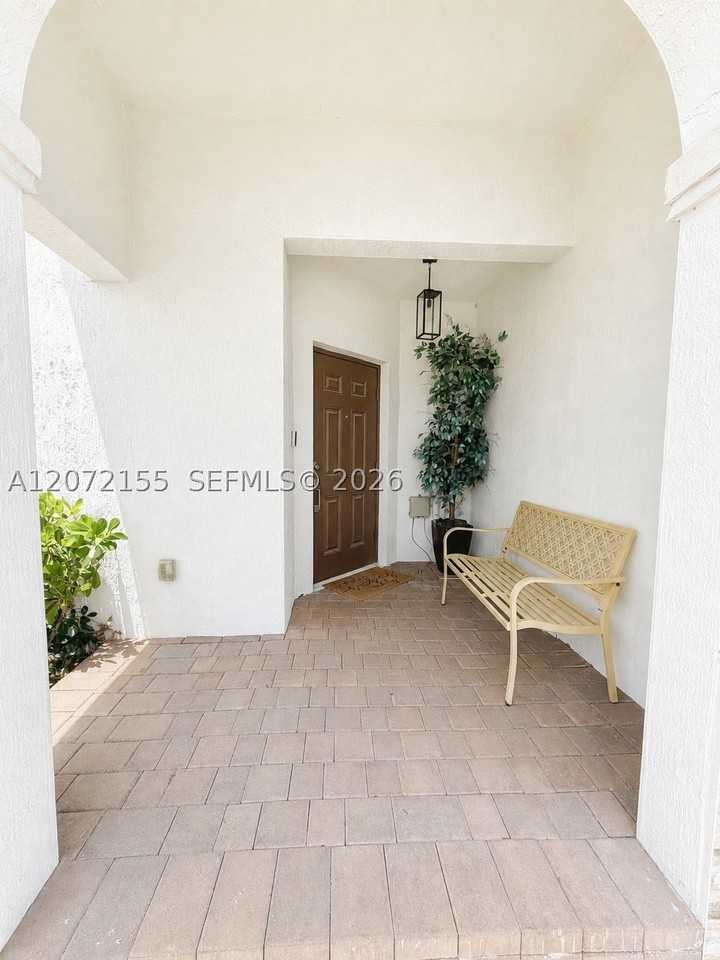 23060 Sw 99th Ct #0 - Photo 4 of 38