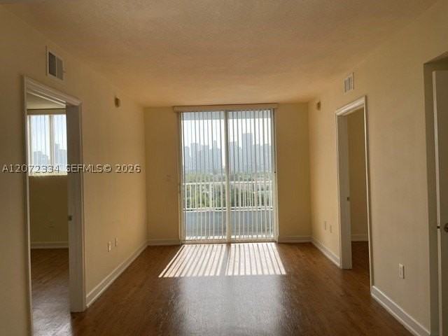420 Sw 12th Ave #1004 - Photo 2 of 8