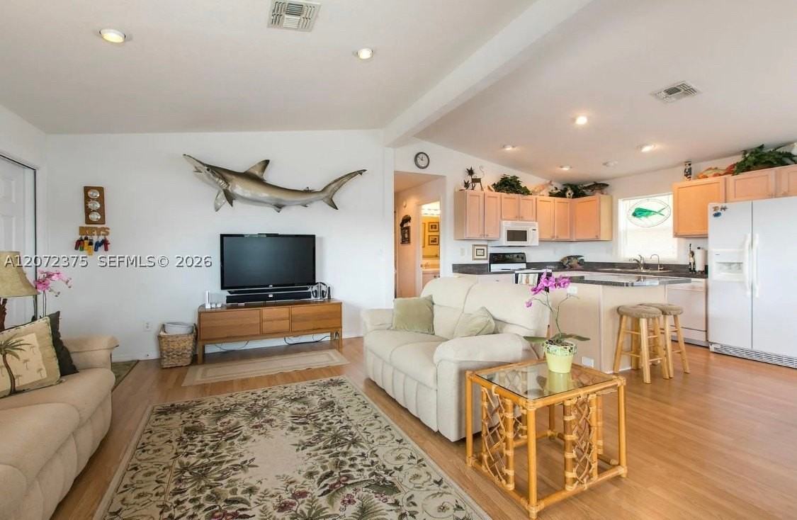 11 Flamingo Rd - Photo 7 of 23