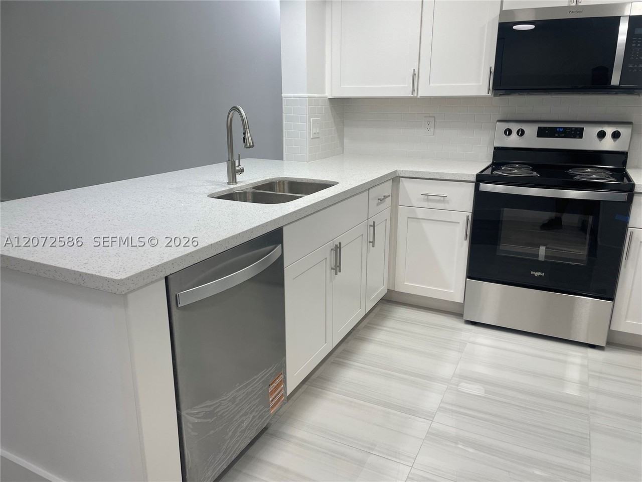 12209 Sw 14th Ln #1311 - Photo 4 of 17