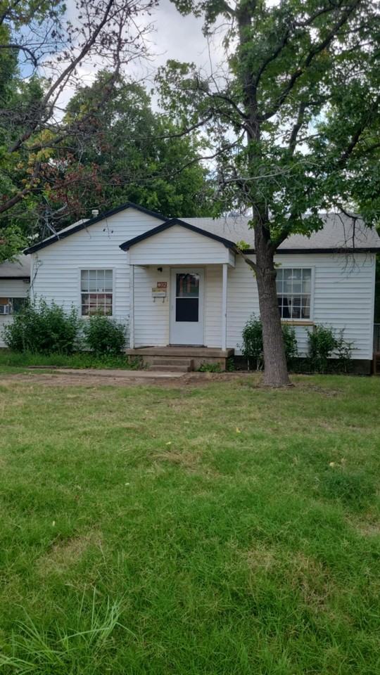 402 N B St #1