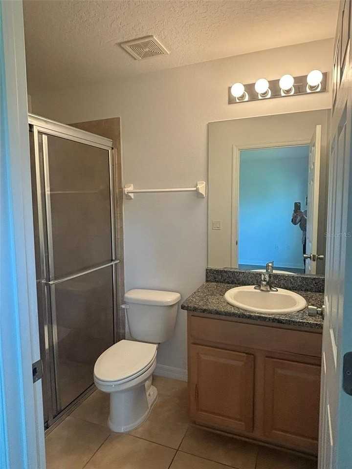6 Wood Amber Ln #B - Photo 4 of 13