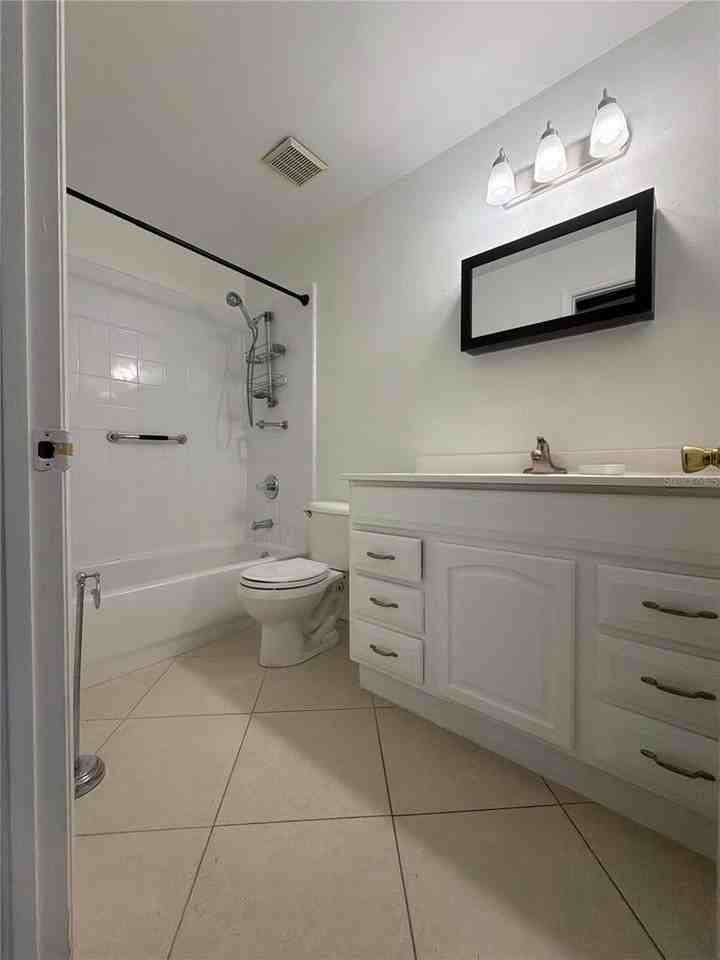 13855 Glasser Ave - Photo 6 of 12