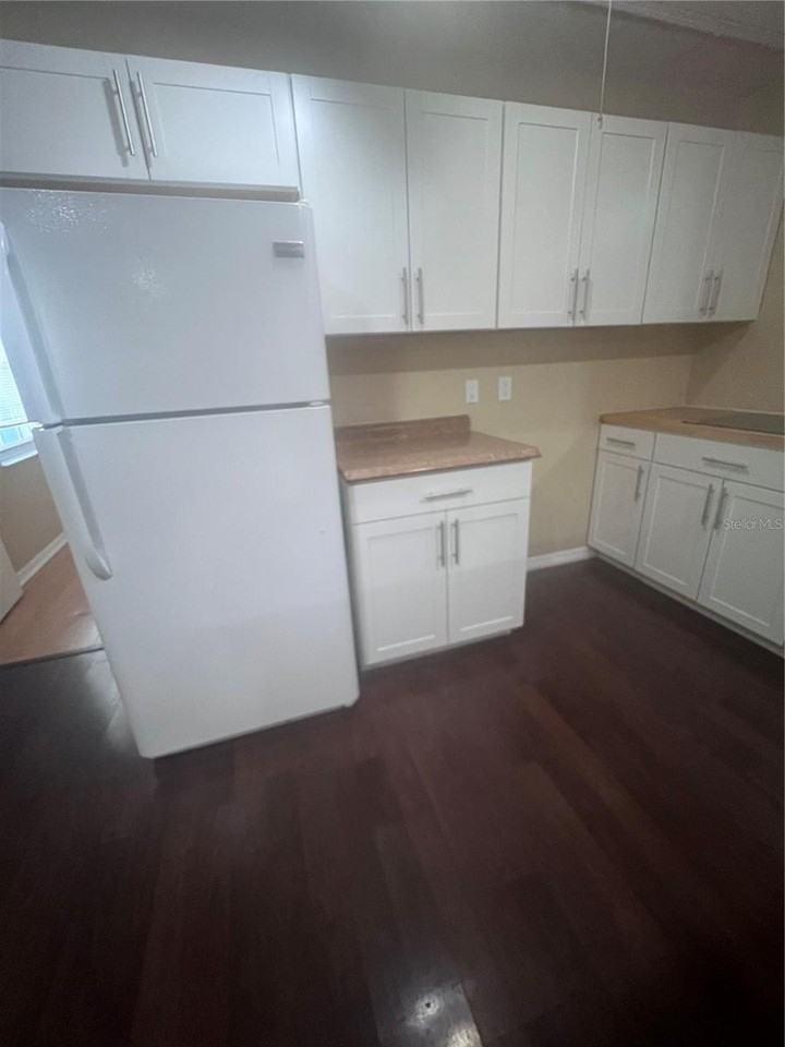 6426 Delta Leah Dr - Photo 3 of 13