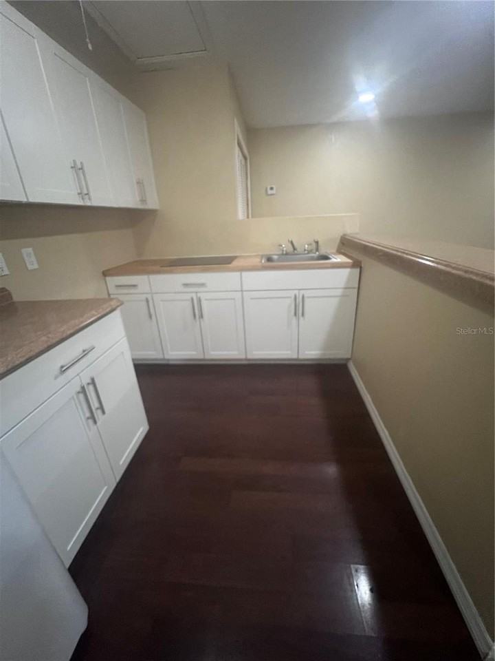6426 Delta Leah Dr - Photo 4 of 13